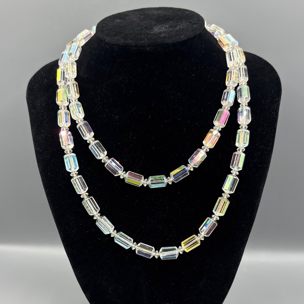 Stunning Czech Aurora Borealis Crystal Necklace JP286